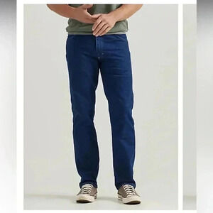 Wrangler Regular Fit Hero Stretch Fit Jean in Dark Wash